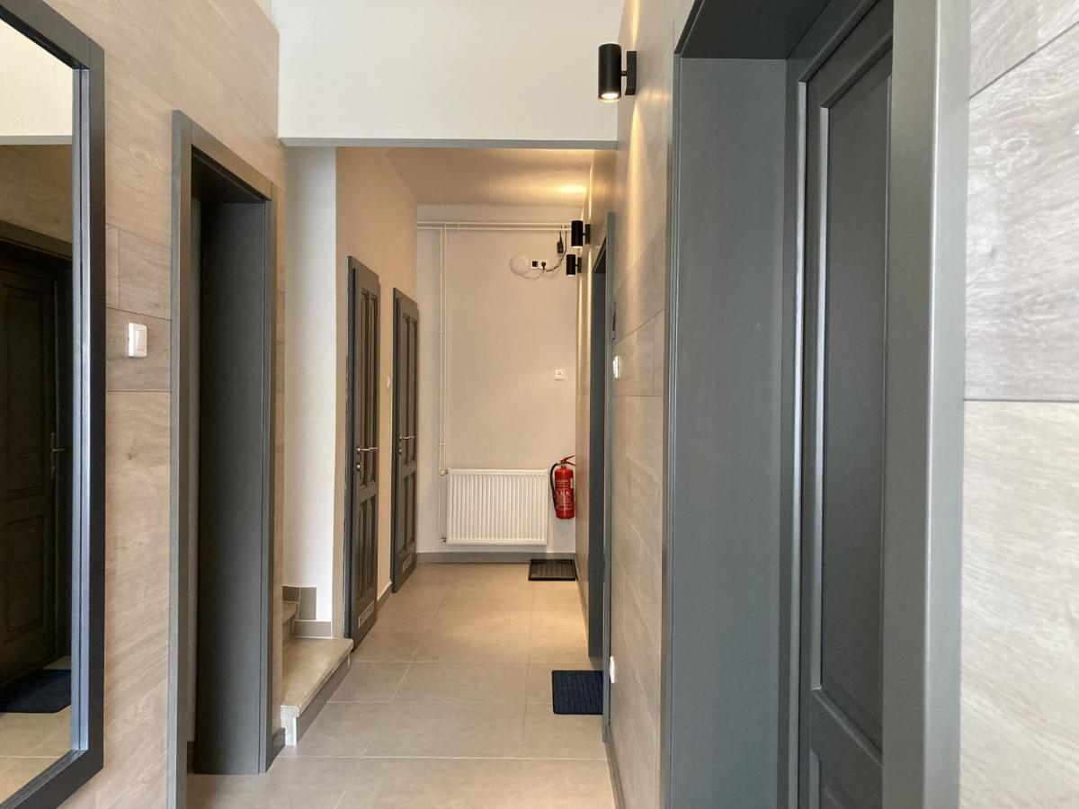 Toronyi Vendeghaz Hotel Ngoại thất bức ảnh