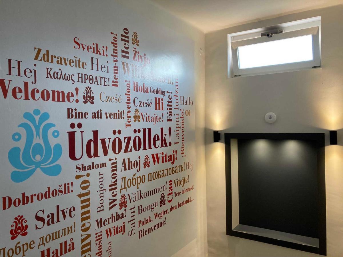 Toronyi Vendeghaz Hotel Ngoại thất bức ảnh